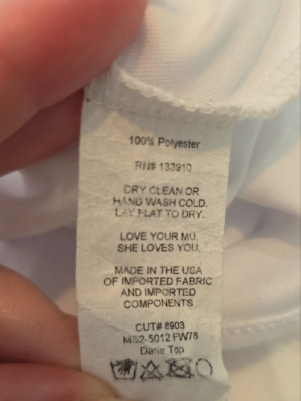 Show Me Your MuMu beautiful white